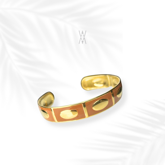 Sanaa | Adjustable beige/gold stainless steel bangle bracelet