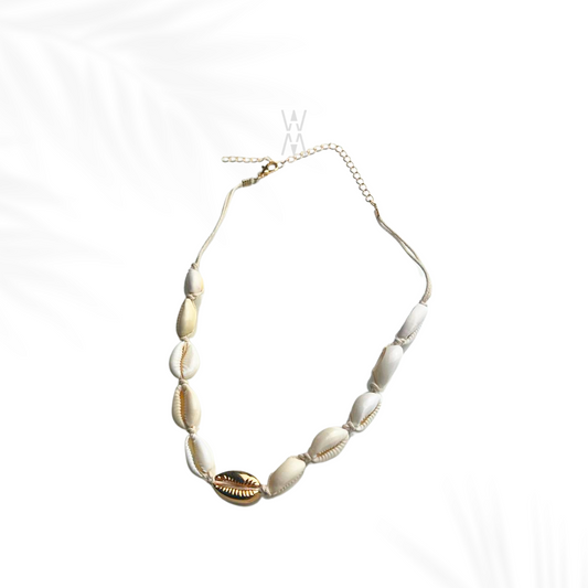 Bree | Cowrie necklace